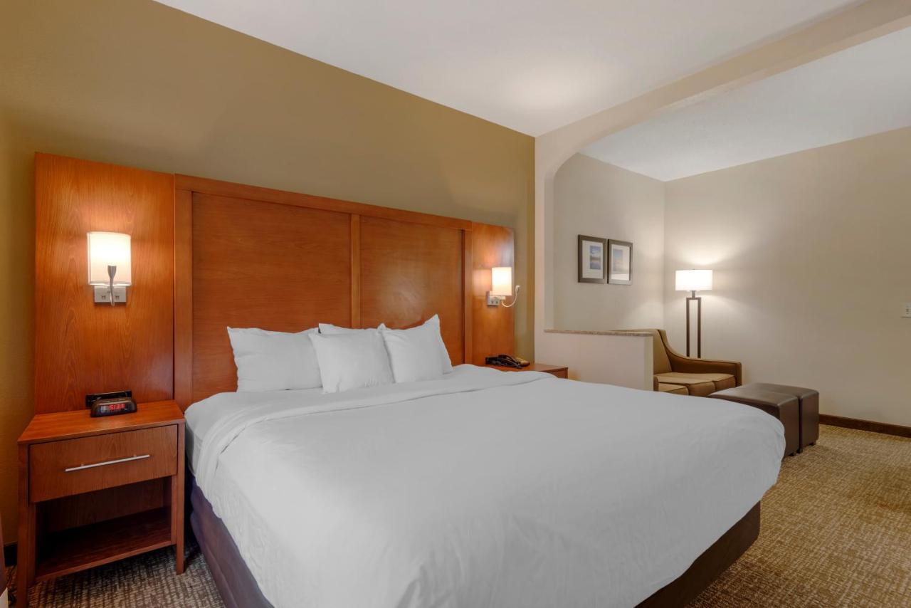 Comfort Suites Columbus State University Area Dış mekan fotoğraf