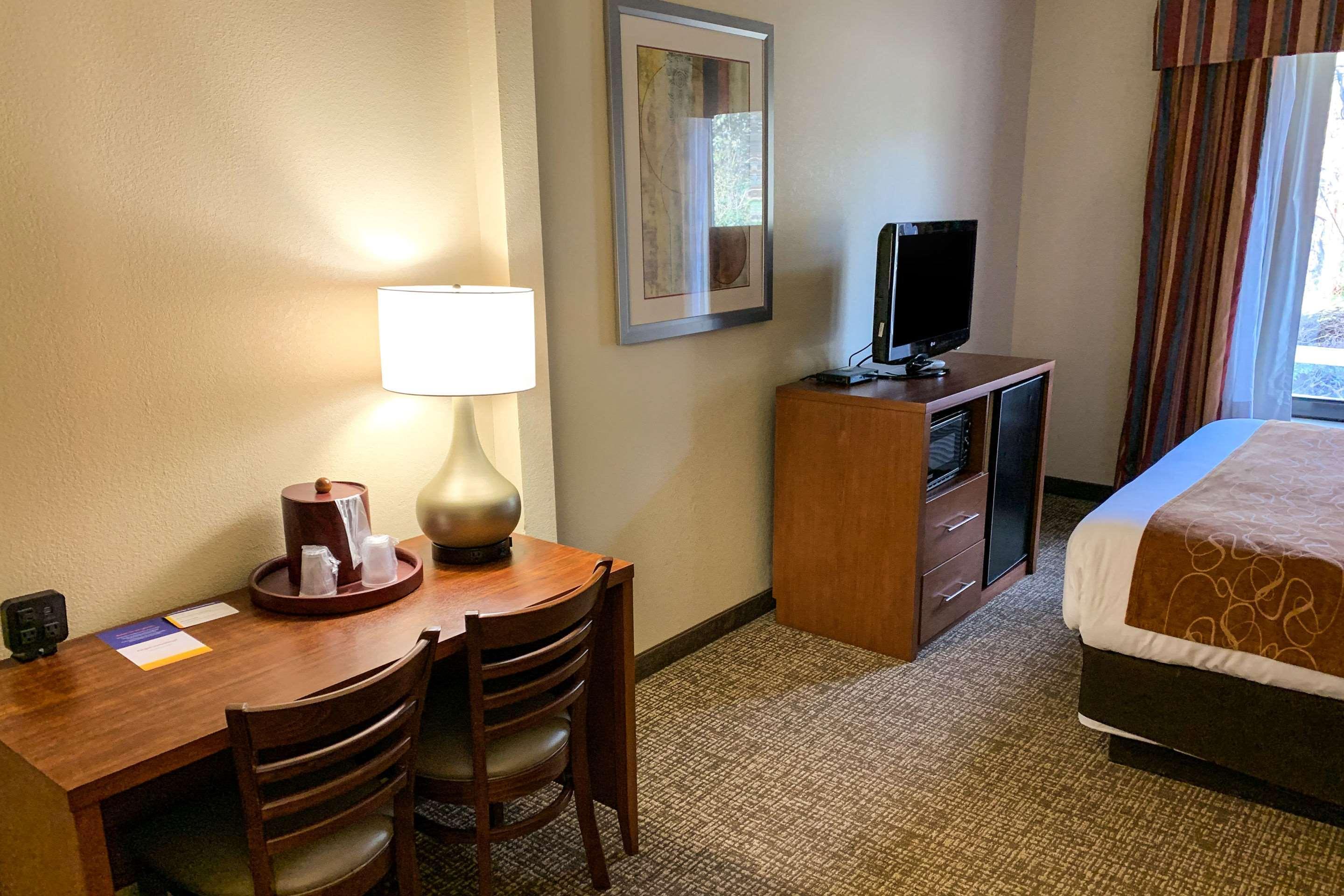 Comfort Suites Columbus State University Area Dış mekan fotoğraf